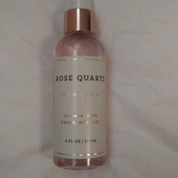 Fine fragrance mist and one is an anxiety release - Picture 2 of 4